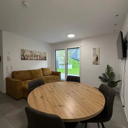 Homy Diamant In Feldkirch, Grenznaehe Und Doch Zentral 아파트