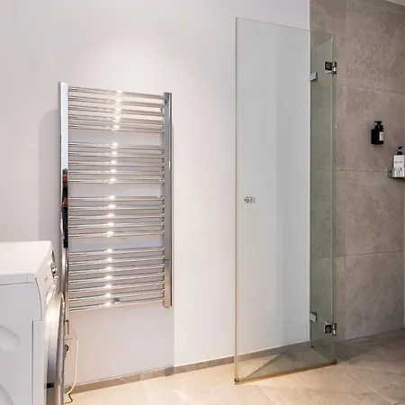 Homy Diamant In Feldkirch, Grenznaehe Und Doch Zentral *